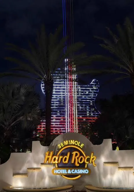Casino-resort evening with terrace dining and time to pause